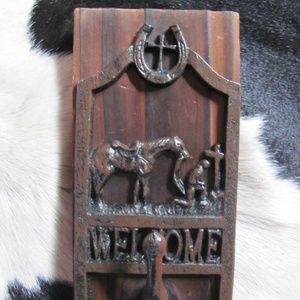 WESTERN MOMENTS HANGING PLAQUE BRAND NEW